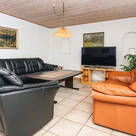 Mollebaekvej * ノーポ